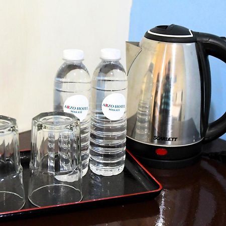 Arzo Hotel Makati Makati City Екстер'єр фото