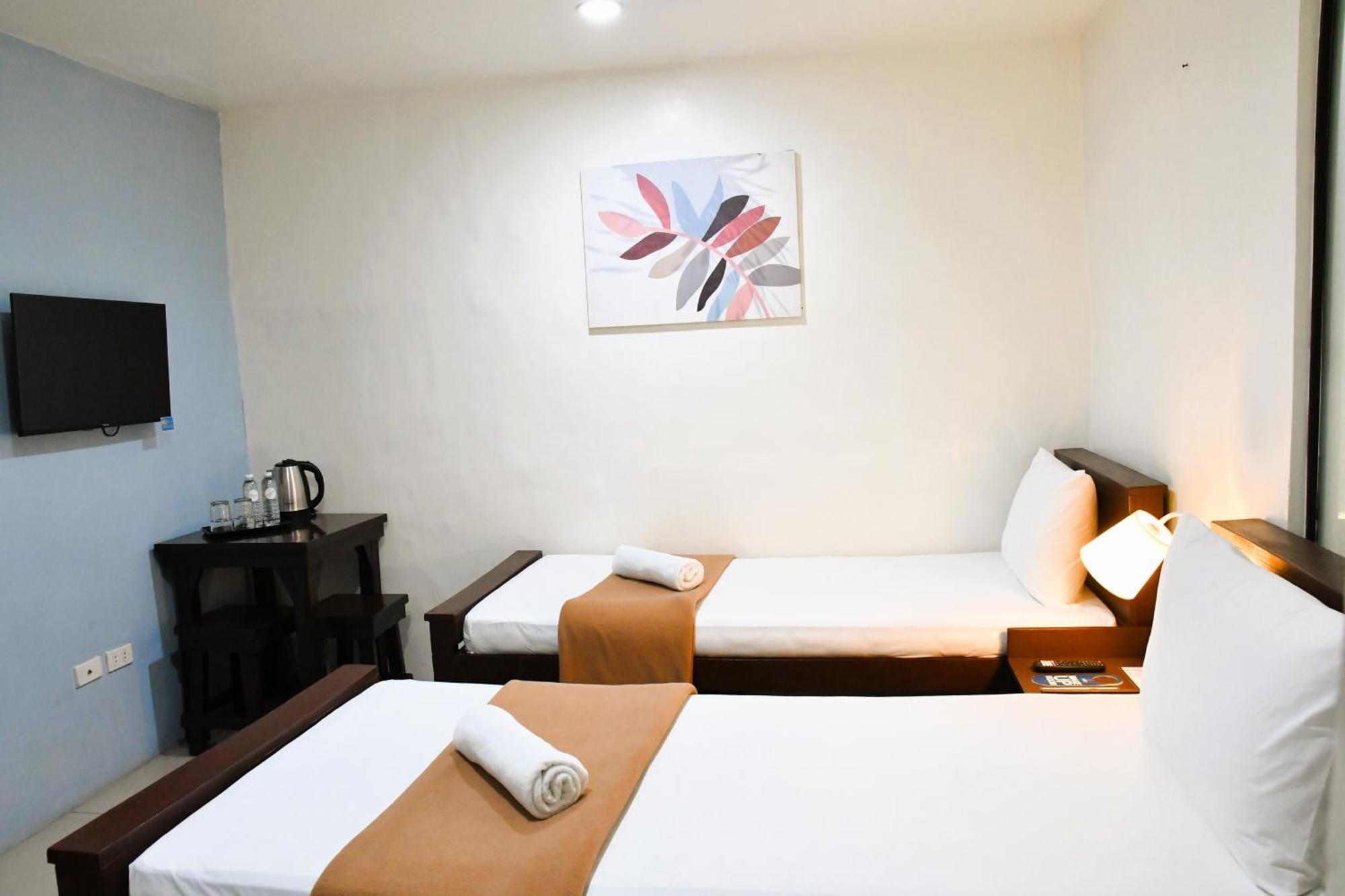 Arzo Hotel Makati Makati City Екстер'єр фото