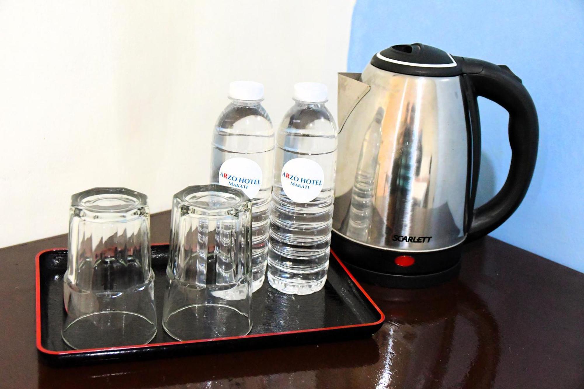 Arzo Hotel Makati Makati City Екстер'єр фото